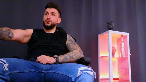 MightyAaron online show from January 20, 8:52 am