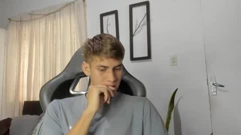 Miguel Hernandez online show from February 19, 3:27 pm