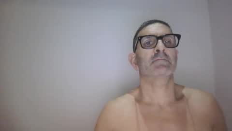 mii4u online show from March 2, 3:28 am