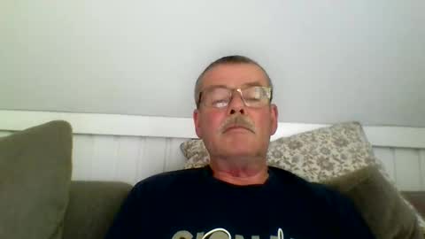 mikael42 online show from May 29, 9:41 am