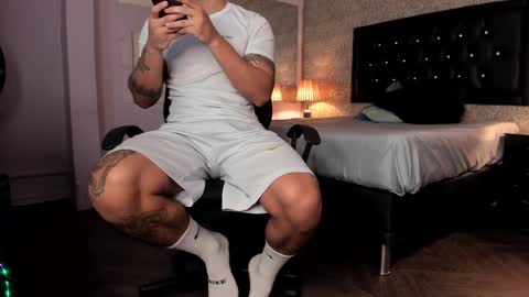 Mike2 wills online show from December 31, 3:34 am