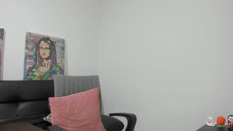 mike3xxx online show from October 21, 3:09 am