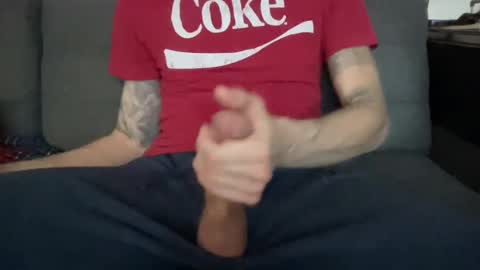 anonguy1910324 online show from November 6, 5:21 am