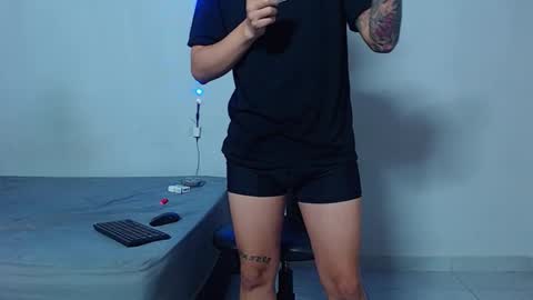 Mike IMDEPENDIENT MODEL online show from October 19, 3:44 am