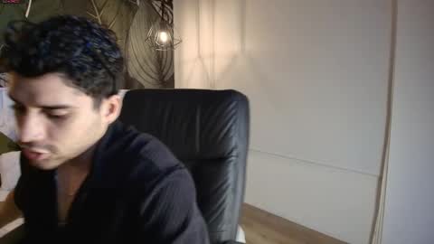 Mike Montoya online show from October 24, 1:51 am