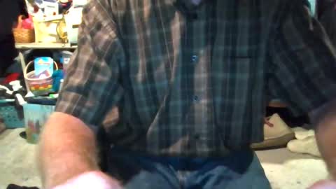 Snapshot of mikeb3200 chatting on September 16, 2:23 am mikeb3200 online show from September 16, 2:23 am