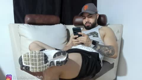 mikeblaree online show from November 14, 12:03 am