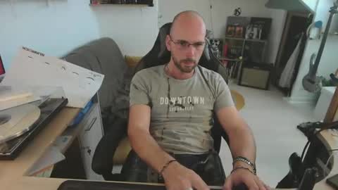 mikmik91 online show from May 27, 2:47 pm