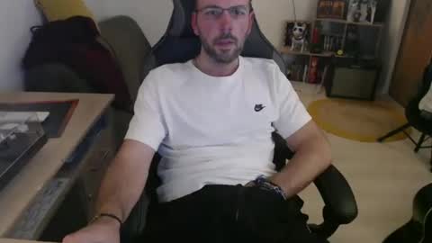 mikmik91 online show from February 10, 4:44 pm