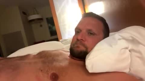 milfsmash online show from October 18, 3:33 am