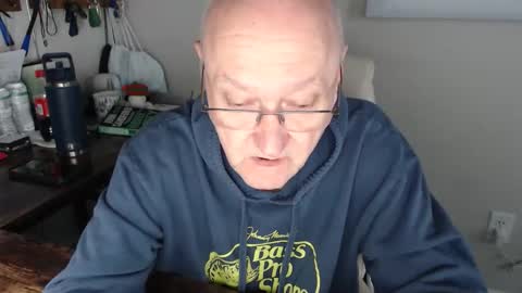 millenium0129 online show from November 30, 7:16 pm