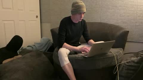 SlimnHungOH online show from February 7, 7:59 pm