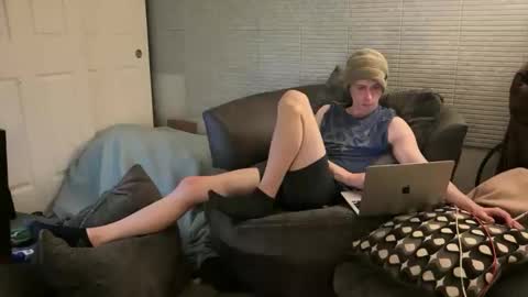 SlimnHungOH online show from February 16, 9:59 am