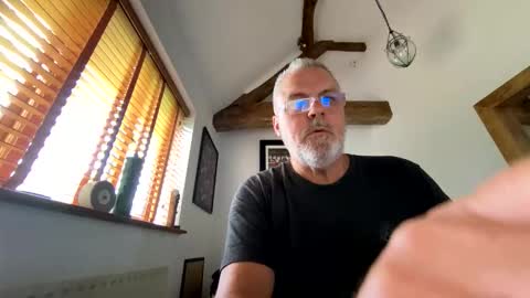 Misterblivs online show from June 5, 6:52 am