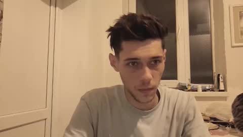 MisteriosoXragazzoX online show from November 18, 3:49 pm