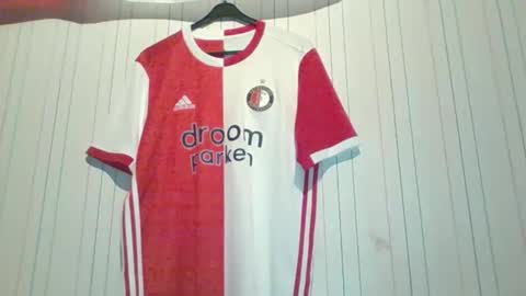 mitta93 online show from October 12, 10:48 pm