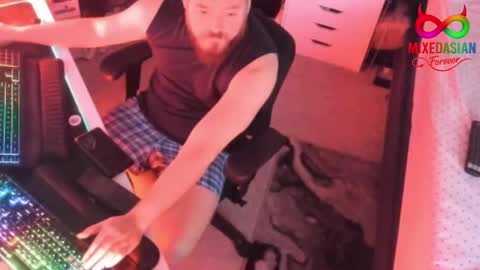 mixedasianforever online show from March 8, 4:11 pm