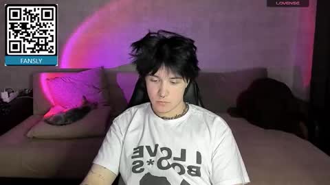 Snapshot of miya_meow_miku chatting on October 3, 7:08 pm MeowMiku online show from October 3, 7:08 pm