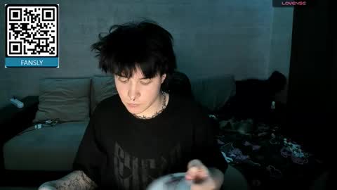 Snapshot of miya_meow_miku chatting on October 29, 10:24 pm MeowMiku online show from October 29, 10:24 pm