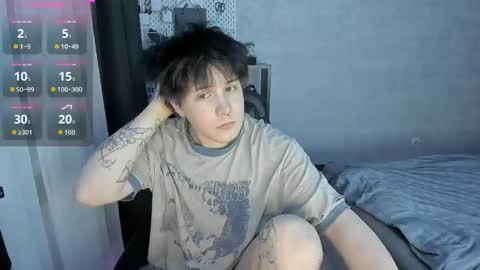 MeowMiku online show from March 2, 5:20 pm