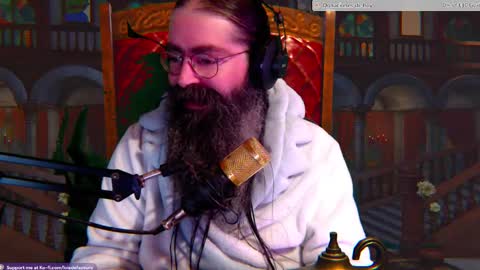 Lois online show from January 4, 8:05 pm