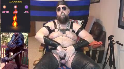 SMOKINsnakeEYEZ online show from December 7, 12:31 am