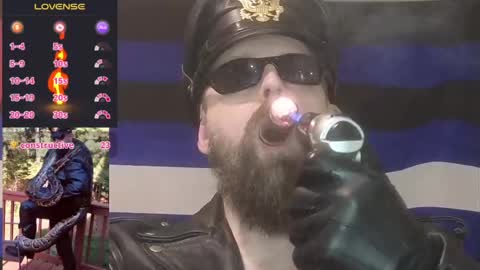 SMOKINsnakeEYEZ online show from January 18, 12:17 am