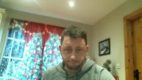 mnalover1 online show from December 23, 3:33 pm