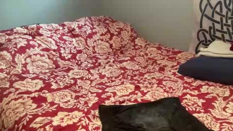 MNTuiLa online show from November 15, 1:57 pm