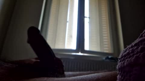 moatbifais online show from February 15, 8:34 am