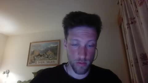 moms_little_monster online show from December 17, 9:16 pm