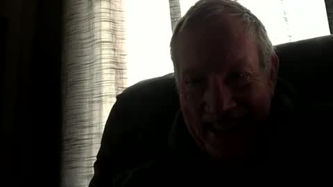 Monkee Dance online show from November 23, 8:09 pm