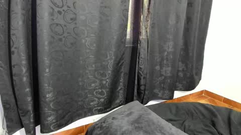 monkeyd_66 online show from September 22, 4:39 pm