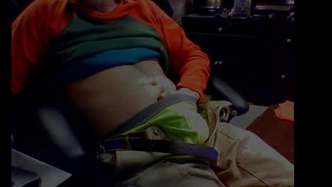 Monkeypants online show from December 4, 6:28 pm