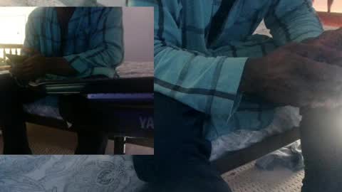 montydxxx2 online show from June 11, 8:23 am