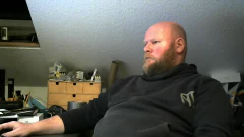 Snapshot of mossler chatting on January 11, 6:23 pm Martin online show from January 11, 6:23 pm