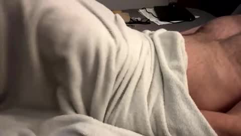 Sequoia-Cocked Hombre de Sur online show from February 18, 12:25 pm