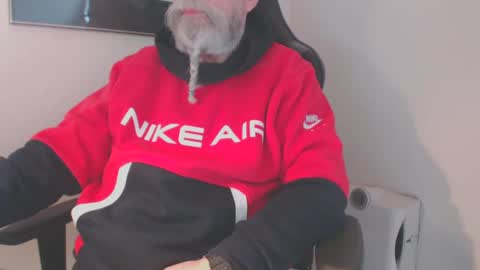 mr_boombastic2021 online show from February 15, 10:44 am