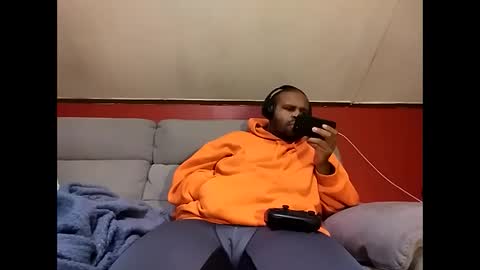 mr_irvin online show from October 15, 5:15 am