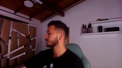 MIKEE online show from October 9, 3:44 am