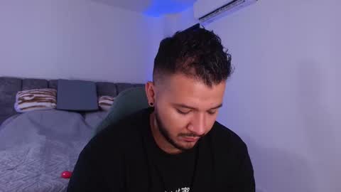 MIKEE online show from November 21, 3:16 am