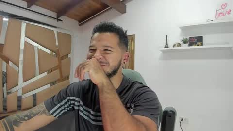 MIKEE online show from February 28, 3:04 am