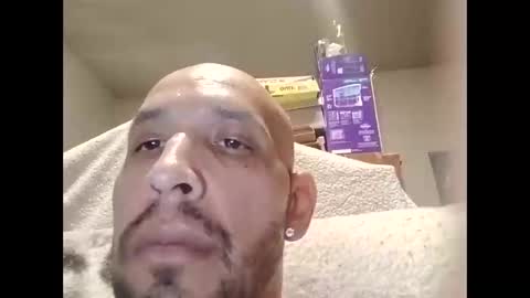 mrbig1_lilbrat online show from April 1, 7:43 am