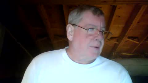Snapshot of mrblade666 chatting on February 21, 12:16 am mrblade666 online show from February 21, 12:16 am