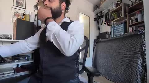 mrdelapampa online show from May 11, 12:51 pm