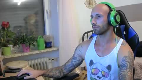 mrga591904 online show from July 21, 8:33 pm