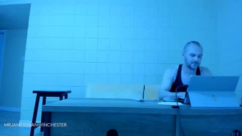 mrjamesdeanwinchester online show from April 24, 3:42 am