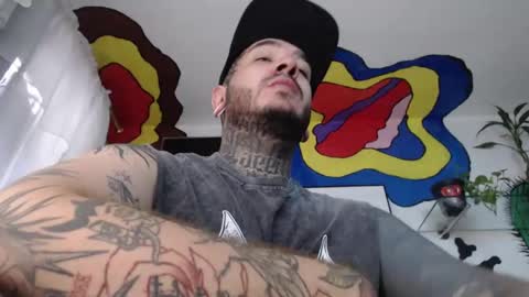 mrmanny__ online show from December 17, 7:59 pm