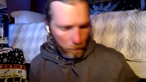 mrmister321 online show from October 25, 4:36 am