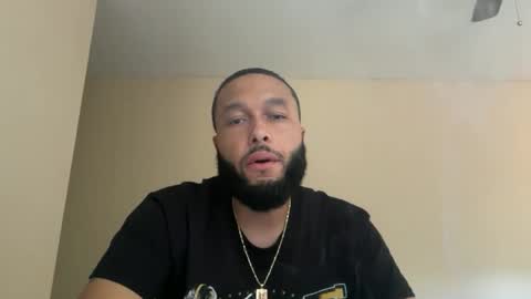 mrnuts24 online show from September 28, 6:17 pm